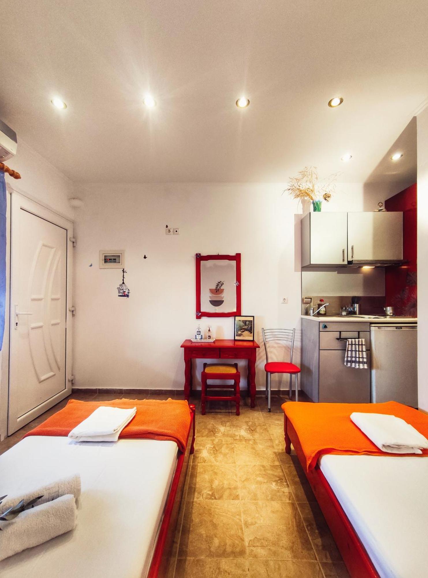 Rena'S Rooms Μελίντα Melinta 客房 照片