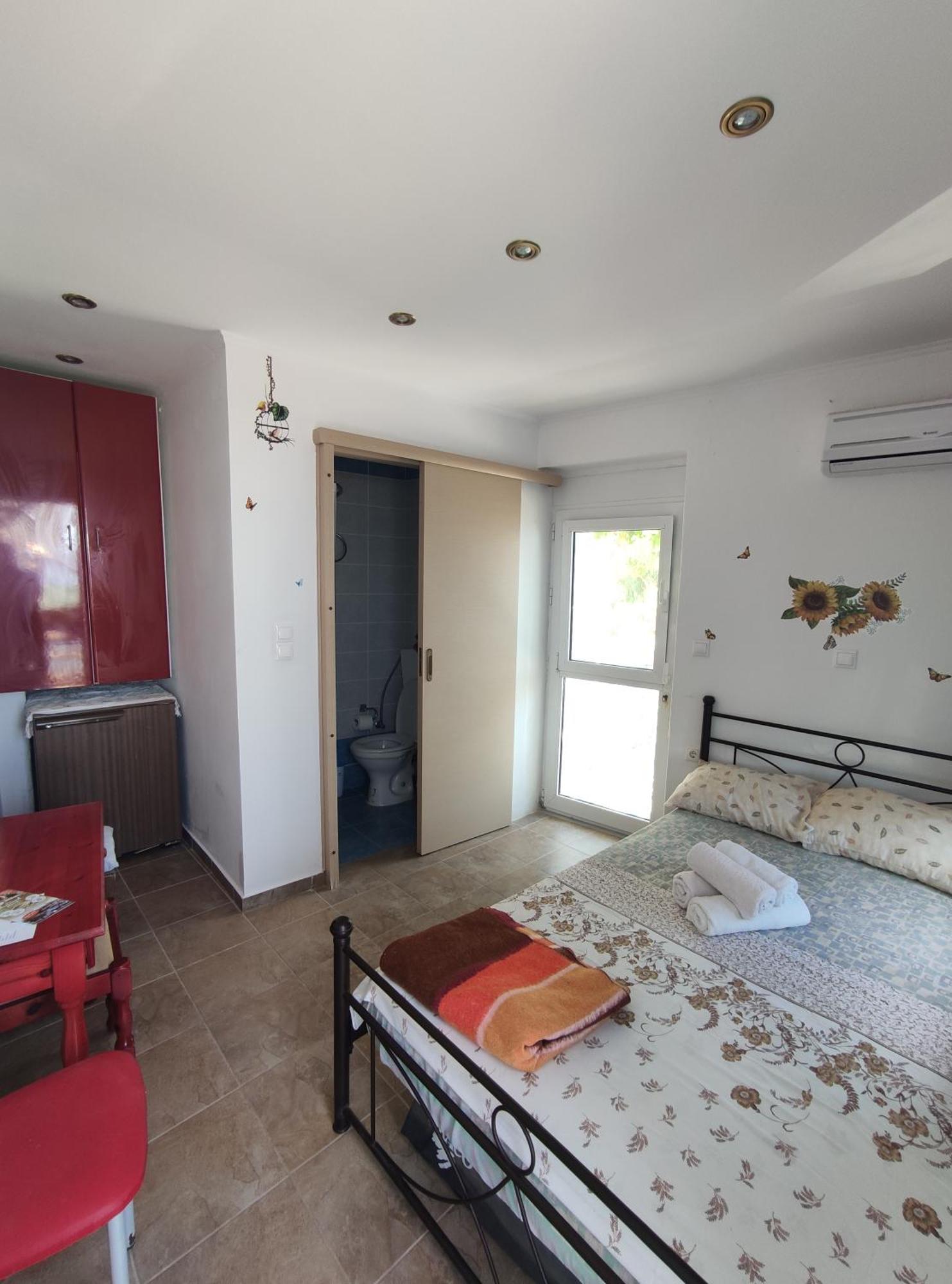 Rena'S Rooms Μελίντα Melinta 客房 照片